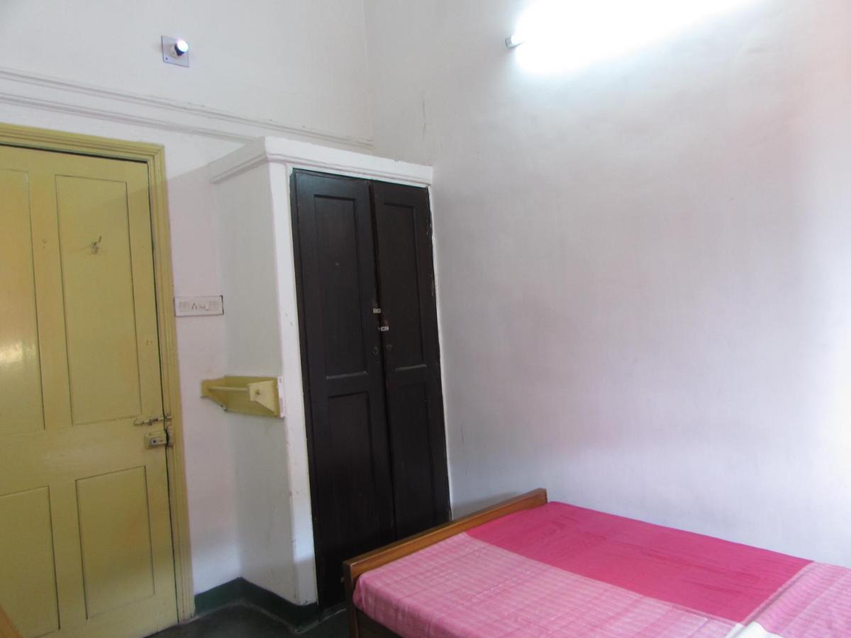 Ywca Gallway Guest House Calcutta Eksteriør billede